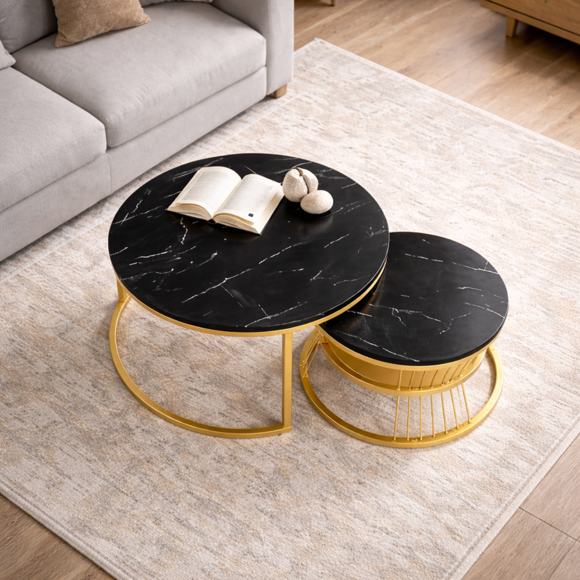 Table basse gigogne ronde effet marbre noir – lot de 2 – structure métal doré