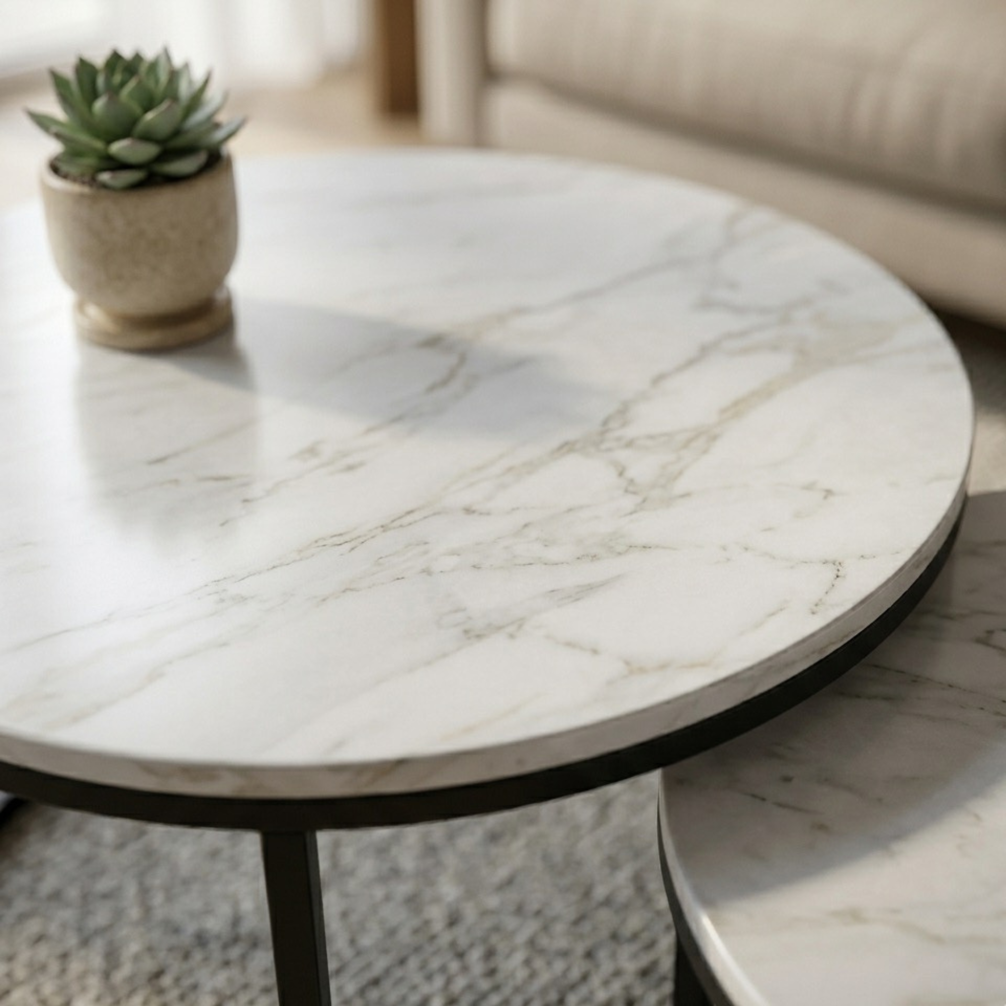 Table basse ronde gigogne effet marbre – 2 niveaux – métal noir